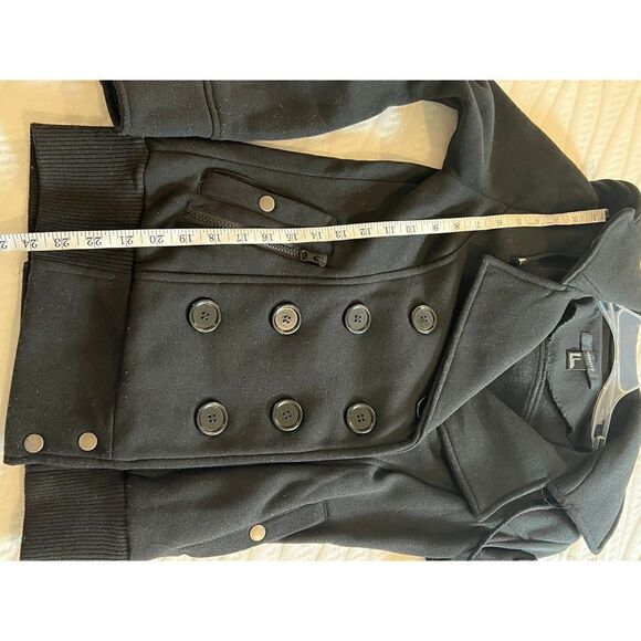 Forever 21 black button front jacket with zip pockets - Picture 6 of 7